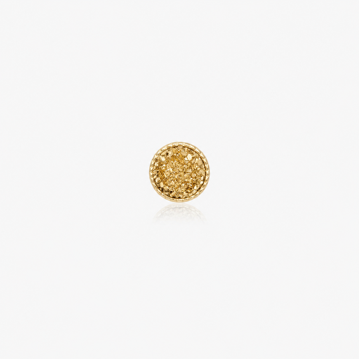 Top Yellow Gold Cabochon with Druzes